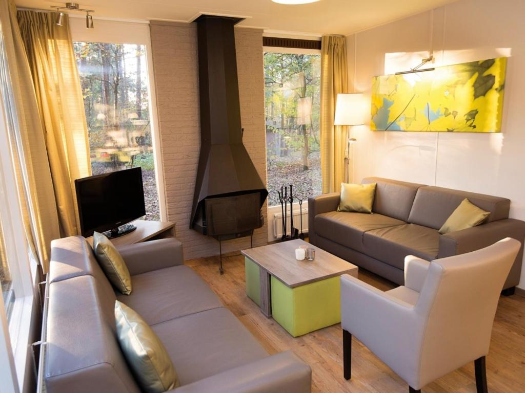 Landal Miggelenberg Hotel Hoenderloo Esterno foto