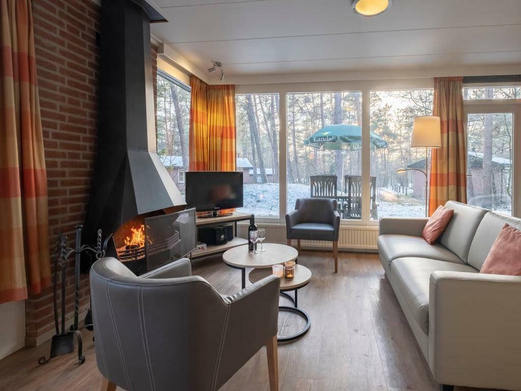Landal Miggelenberg Hotel Hoenderloo Esterno foto