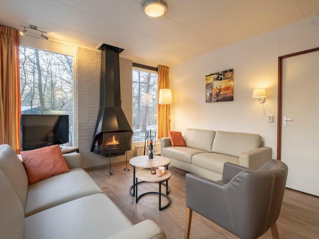 Landal Miggelenberg Hotel Hoenderloo Esterno foto