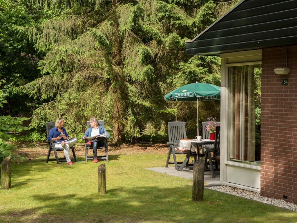 Landal Miggelenberg Hotel Hoenderloo Esterno foto